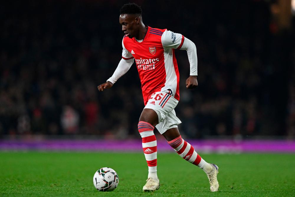 Arsenal’s English striker Folarin Balogun runs with the ball during the English League Cup quarter-final football match between Arsenal and Sunderland at the Emirates Stadium in London on December 21, 2021/AFPPix