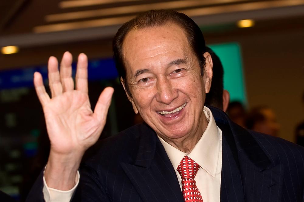 Macau casino tycoon Stanley Ho dies aged 98
