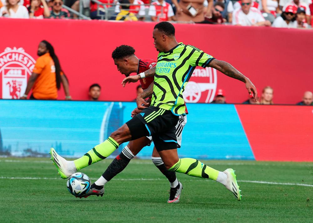 Fernandes and Sancho give Manchester United friendly win over Arsenal