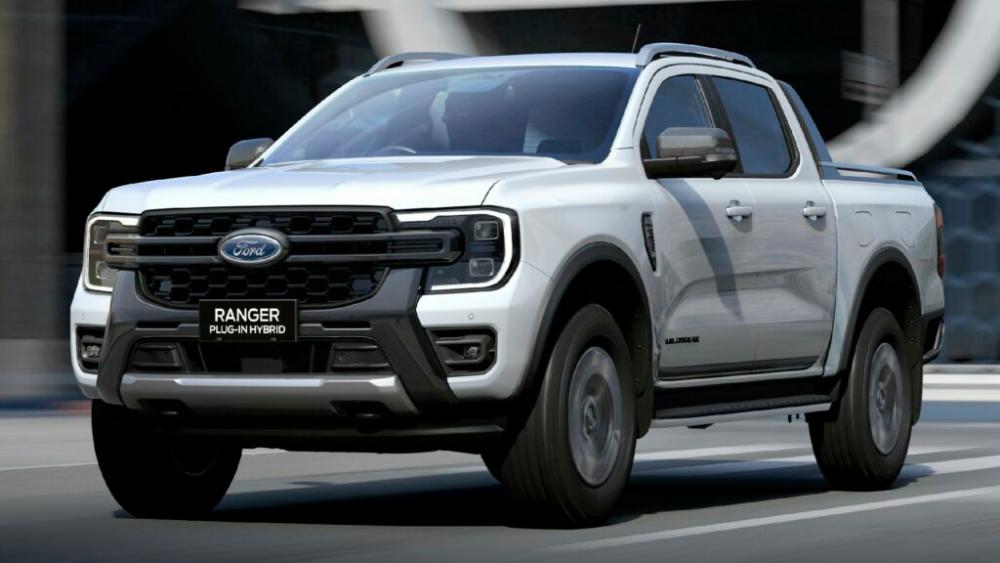 $!2025 Ford Ranger Plug-In Hybrid Has 45km Of EV-Only Range