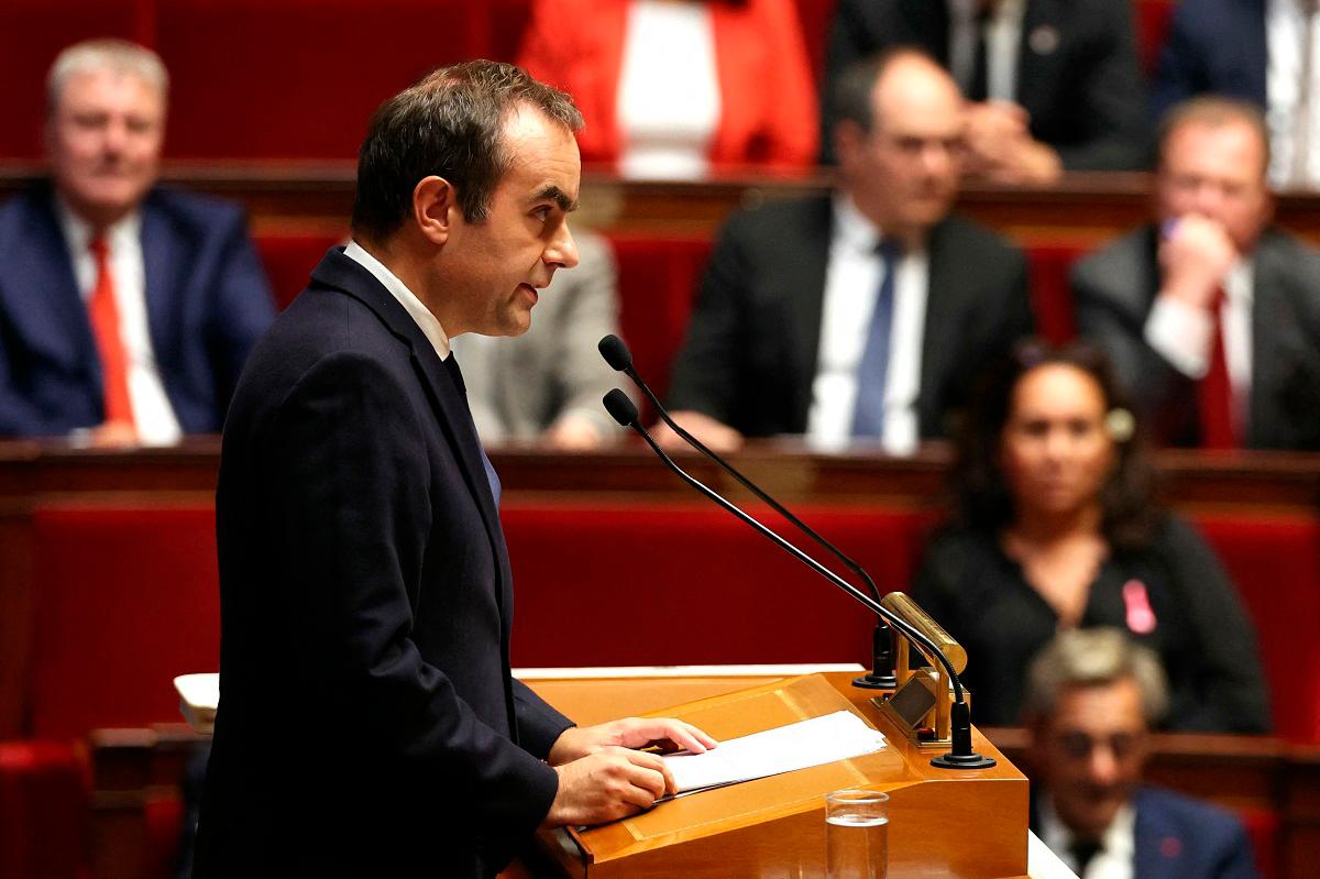 France’s Prime Minister Sebastien Lecornu addresses general political remarks to members of Parliament, at the French National Assembly, France’s lower house of parliament, in Paris on October 14, 2025. - Thomas SAMSON / AFP
