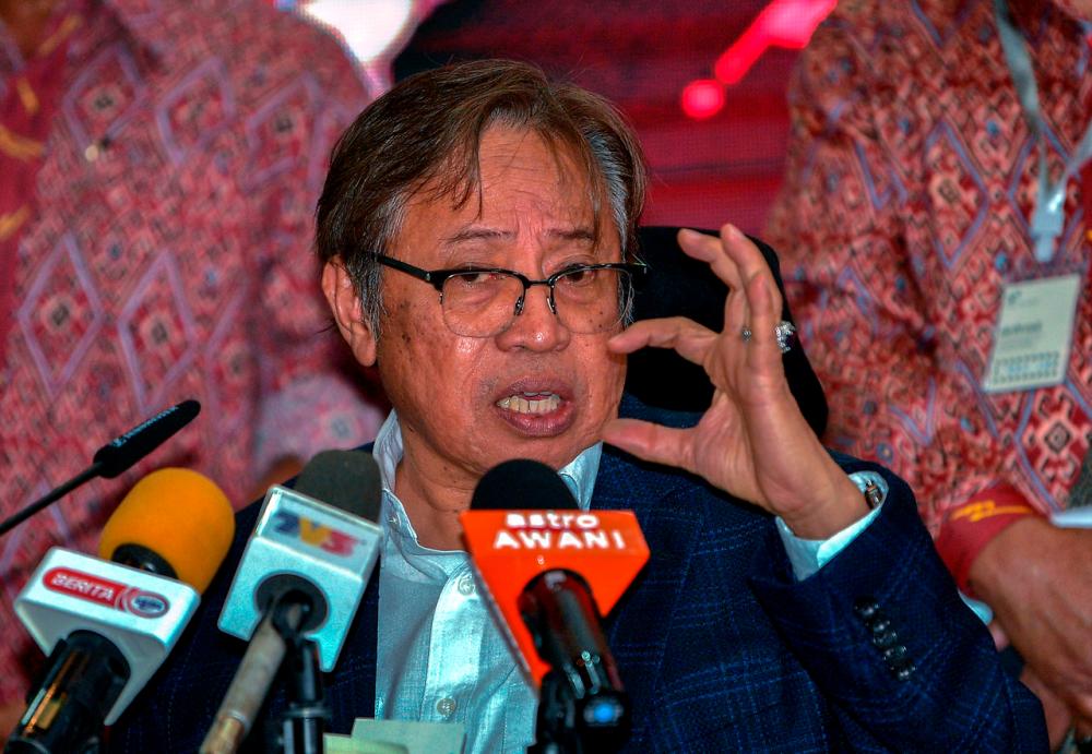 Sarawak to build international - Standard Sports Academy - Abang Johari