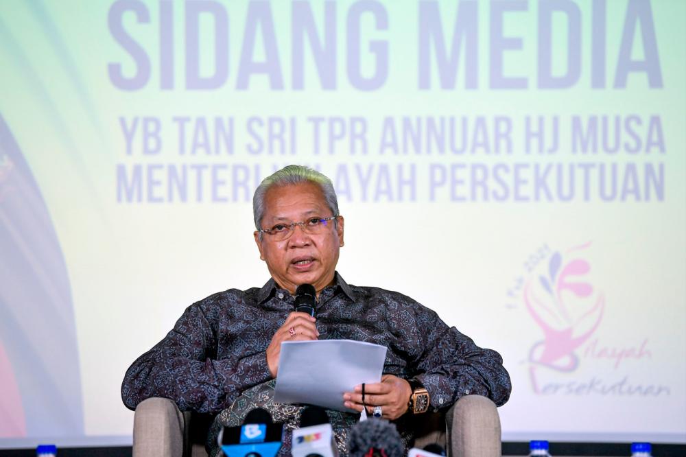 Employers must inform on accommodation for their foreign workers - Annuar