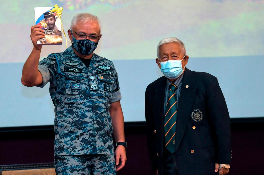 Former Chief of Defence Force shares experience through book