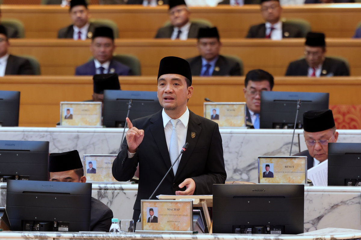 Menteri Besar Johor Datuk Onn Hafiz Ghazi. - BERNAMApix