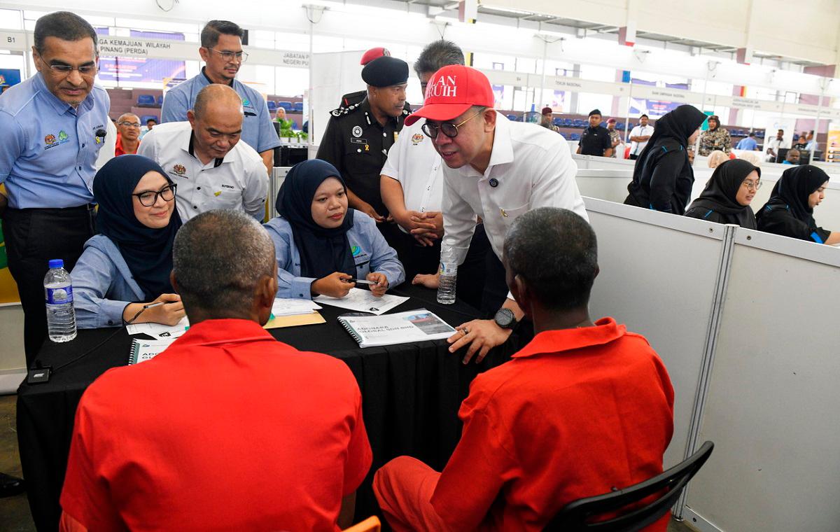 - fotoBERNAMA