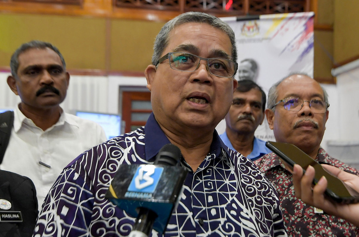National Unity Minister Datuk Aaron Ago Dagang. - BERNAMA