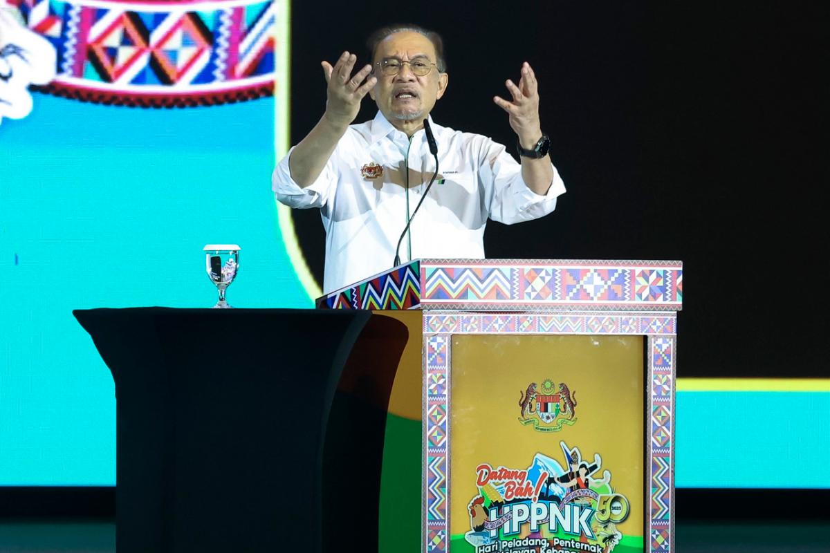 - fotoBERNAMA