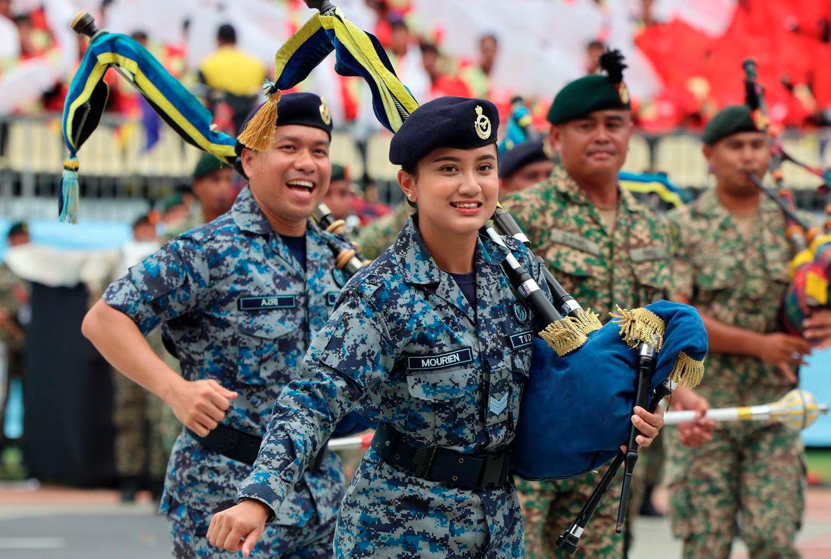Participants of the 2025 National Day parade comprise 83 contingents involving over 13,000 participants, 515 assets, 116 animals, and 78 vehicles during the rehearsal session at Dataran Putrajaya today. - BERNAMA
