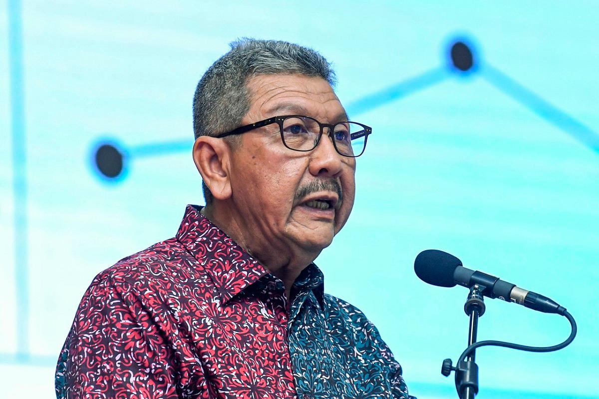 Public Service director-general Tan Sri Wan Ahmad Dahlan Abdul Aziz. - BERNAMApix