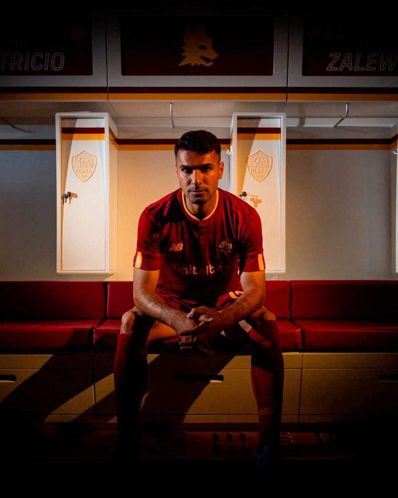 Zeki Çelik signs with Roma from Lille on permanent deal, contract until June 2026. Deal worth €7m guaranteed fee. Credit: Twitter/@mzekicelik17