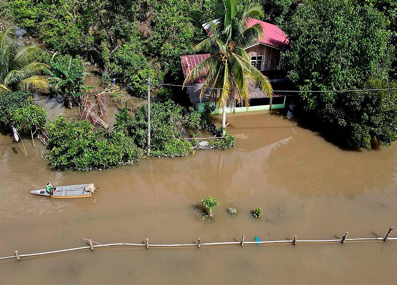 Flood at Pasir Mas–Bernamapix