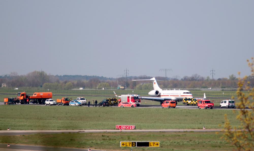 A Global 5000 jet of the government is towed over a taxiway at Schoenefeld Airport in Berlin, on April 16, 2019. — AFP / dpa