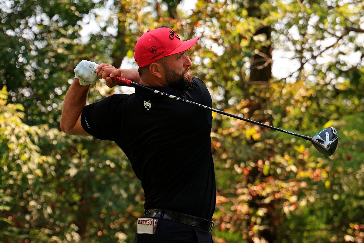 Jon Rahm of Legion XIII plays his shot from the 17th tee on day three of LIV Golf Indianapolis at The Club at Chatham Hills on August 17, 2025 in Westfield, Indiana. - Justin Casterline/Getty Images/AFP
