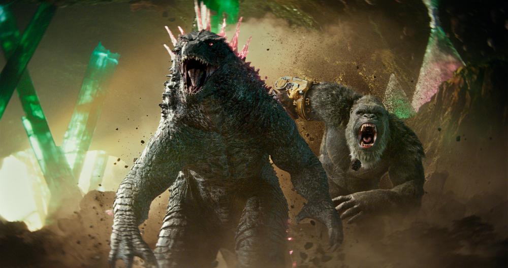 Godzilla and Kong work together to defeat Skar King. – PICS COURTESY OF WARNER BROS PICTURES