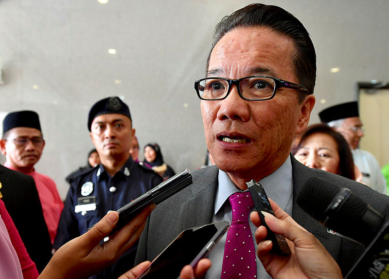 Govt mulls making intrusion of privacy a criminal offence: Liew