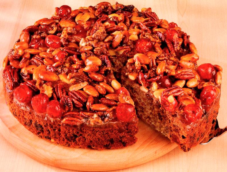 Maple pecan bourbon fruit cake. – GRIT MAGAZINE $!Maple pecan bourbon fruit cake. – GRIT MAGAZINE