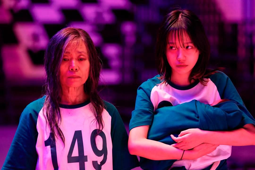 Kang Ae-shim (left) and Jo Yu-ri share a captivating bond in the series. – PIC BY NETFLIX $!Kang Ae-shim (left) and Jo Yu-ri share a captivating bond in the series. – PIC BY NETFLIX