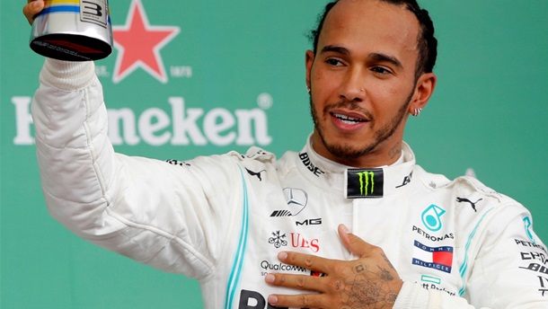 (video) Imperious Hamilton claims record-equalling seventh Hungary GP pole