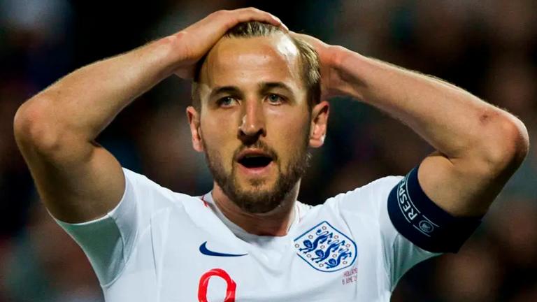 Mourinho urges England counterpart Southgate to protect Kane