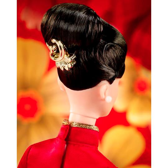 $!A close-up of Barbie’s hair accessories. — MATTEL