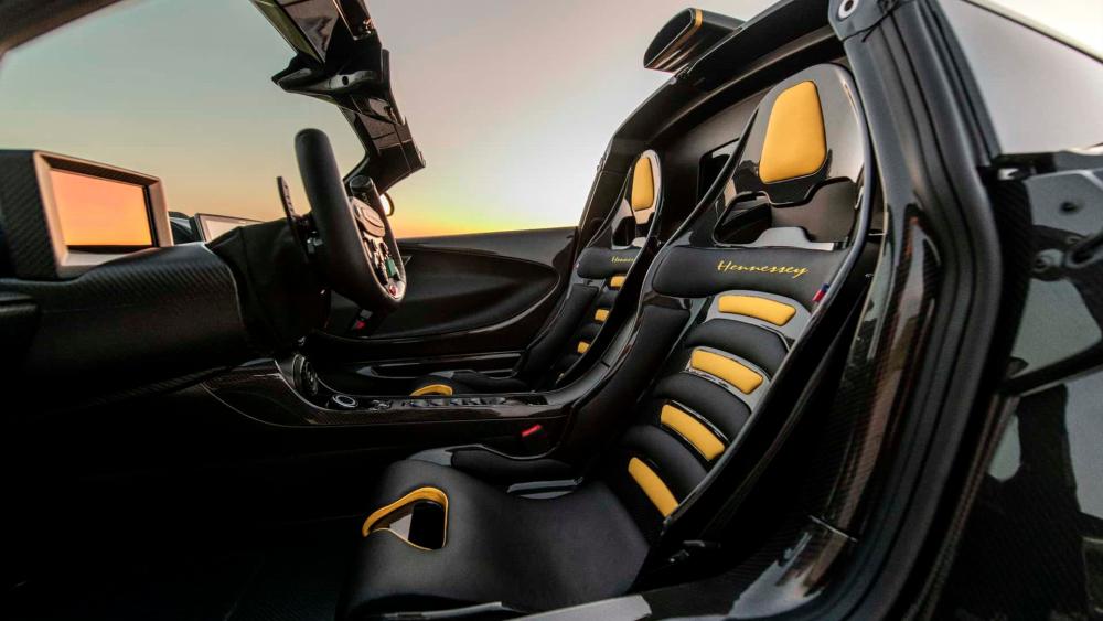 Hennessey Venom F5 Revolution Gets A 1,817hp Roadster With 482km/h Top Speed $!Hennessey Venom F5 Revolution Gets A 1,817hp Roadster With 482km/h Top Speed