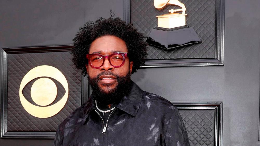 Questlove produced a 10-minute 50th anniversary of hip-hop tribute performance. – HIPOPDX