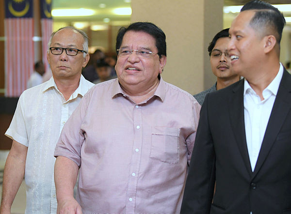 Datuk Seri Tengku Adnan Tengku Mansor (centre) as seen on July 3 at the Kuala Lumpur High Court.