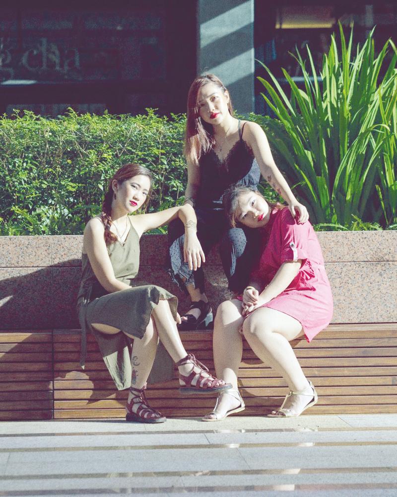 (from left) Sisters Jermaine, Jo and Jovian are the core of Jiwang. – courtesy of Jiwang