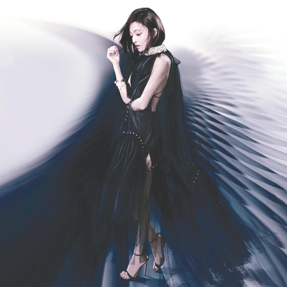 Take a Journey with Angela Zhang