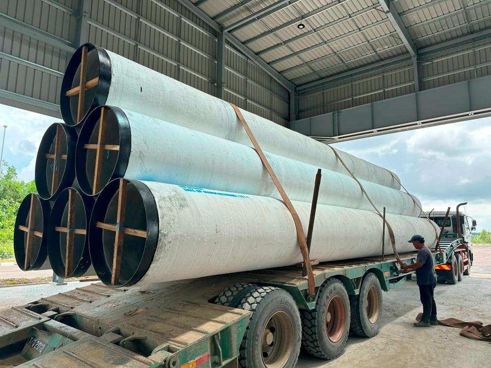 The completion of this first delivery marks the full operational readiness of Ibraco Ascent’s pipe manufacturing plant to cater to the expansion of water infrastructure in Sarawak.