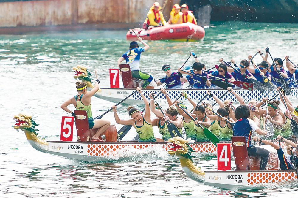 The Hong Kong Dragon Boat Carnival features races – HKTB