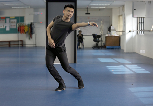 One of the fastest rising contemporary dance choreographers in Malaysia, Kenny Shim has crafted works that have toured Europe including Within and Rite. — Sunpix by Norman Hiu