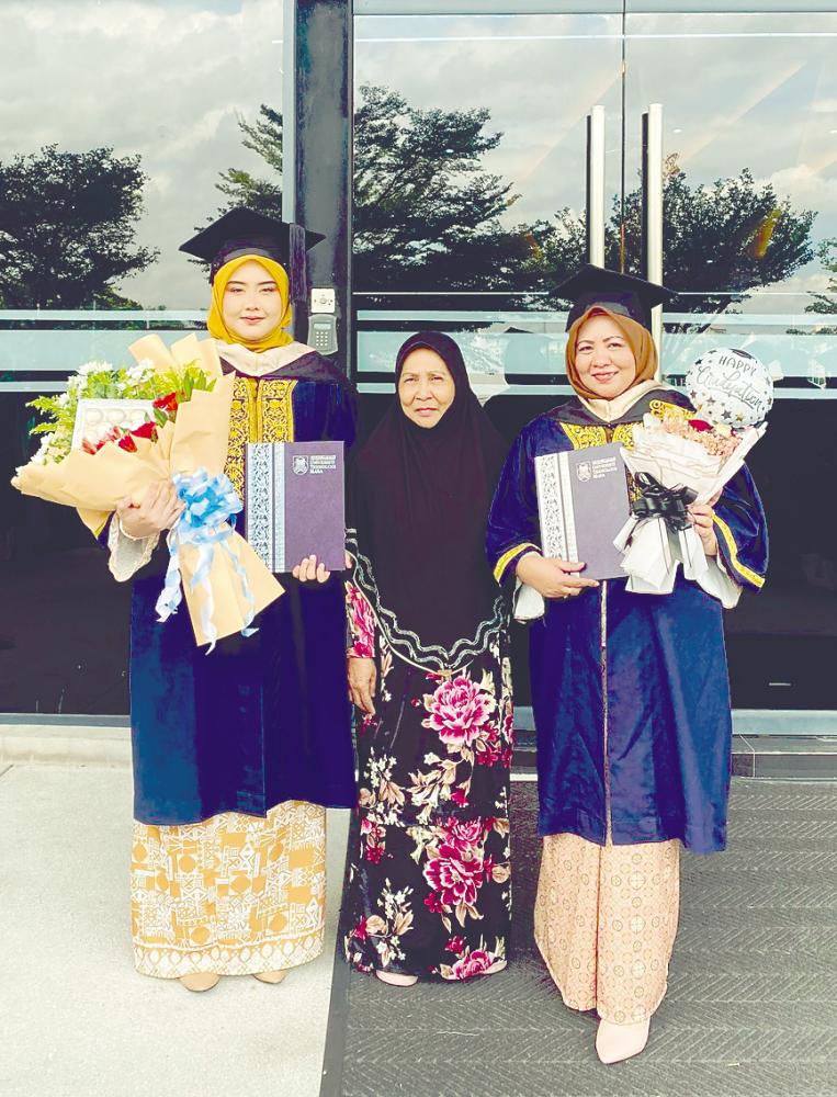 Fatihah with her mother and grandmother on convocation day. – PIC COURTESY OF FATIHAH ZAMRI