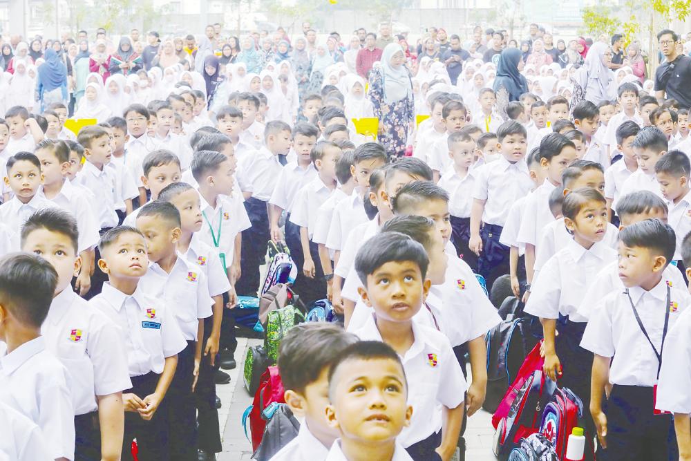 Anuar said extending mandatory schooling to 11 years is a step in the right direction as it provides long-term advantages for students and national development. – Amirul Syafiq/theSun