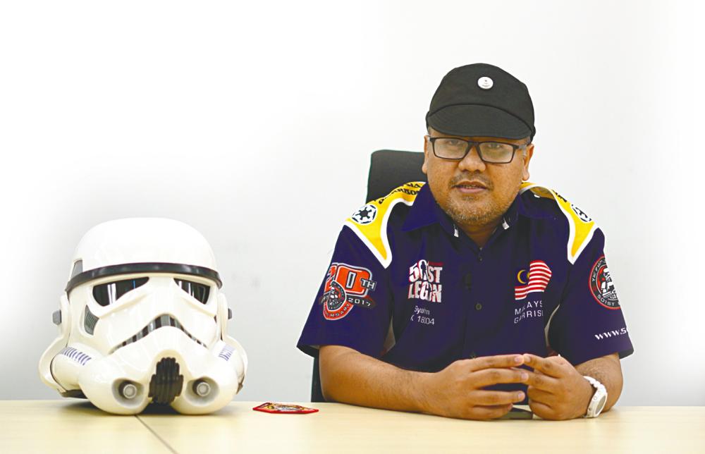 Syahrin and members of the 501st will appear in full Star Wars regalia at the event. - ALL PICS BY MUHAMMAD ADIB FARHAN/SUNPIX $!Syahrin and members of the 501st will appear in full Star Wars regalia at the event. - ALL PICS BY MUHAMMAD ADIB FARHAN/SUNPIX