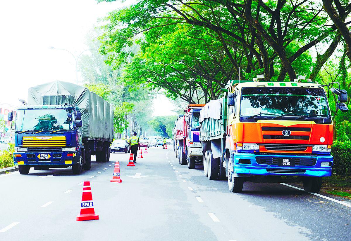 The public’s collective safety demands a new strategy rooted in decisive leadership, greater transparency and a genuine commitment to addressing the real culprits behind our persistent road safety nightmare. – BERNAMAPIX