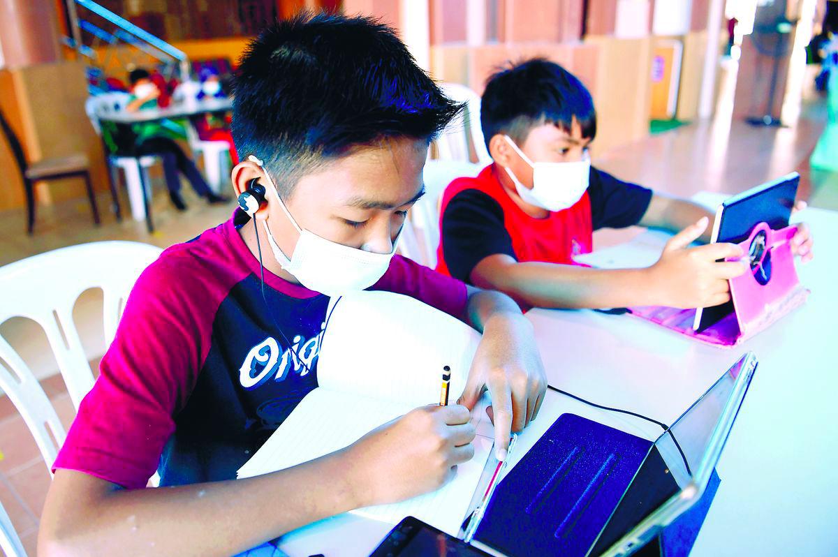 The internet has become an invisible classroom where many children learn values, for better or worse. Digital literacy must, therefore, grow into moral literacy. – BERNAMApix