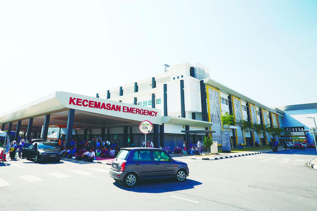Hospitals must be more than just modern buildings. They must be fully staffed with qualified and well-supported healthcare professionals. – BERNAMAPIX