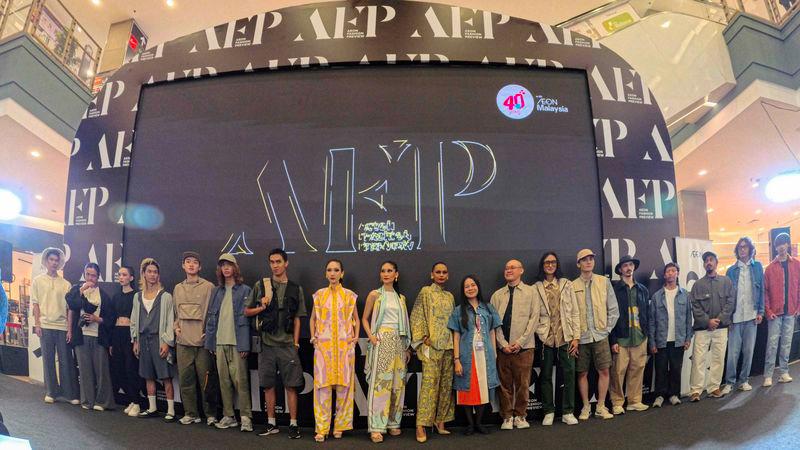 AEON collaborated with Southeast Asian designers to create vibrant platform for designers and diversity in the Malaysian fashion landscape.