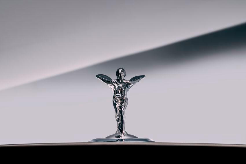 Spirit of Ecstasy changes with the times $!Spirit of Ecstasy changes with the times