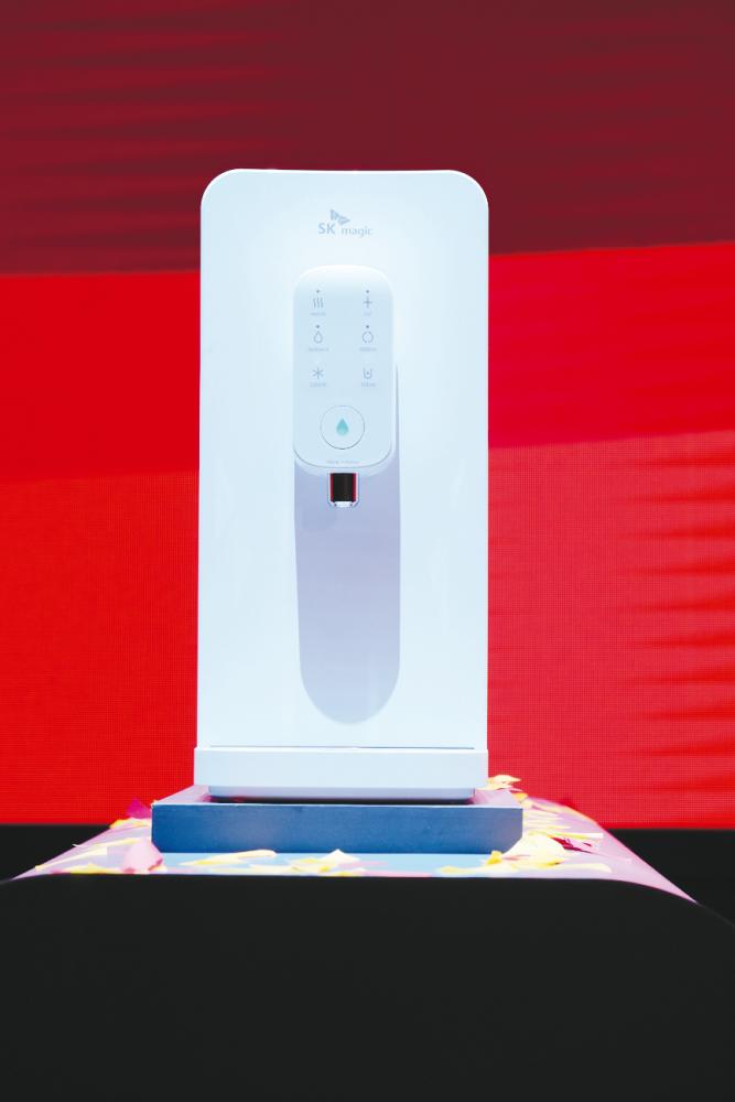 JIKSOO Ria, the all-new tankless water purifier by SK magic.