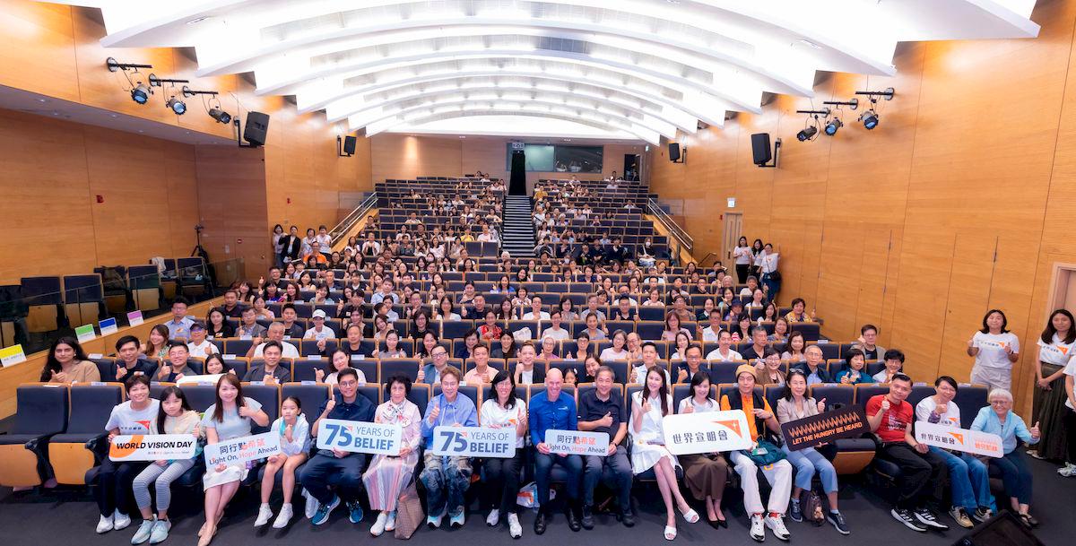 Andrew Morley (Front row, 9th from the left), supporters and partners shared the outcome of alleviating poverty in the kick-off ceremony of World Vision Day.
