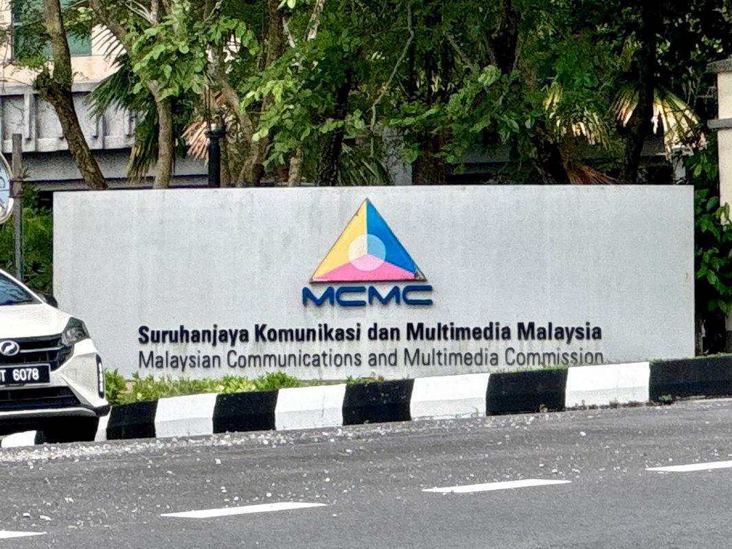 Malaysian Communications and Multimedia Commission (MCMC) - Bernamapix
