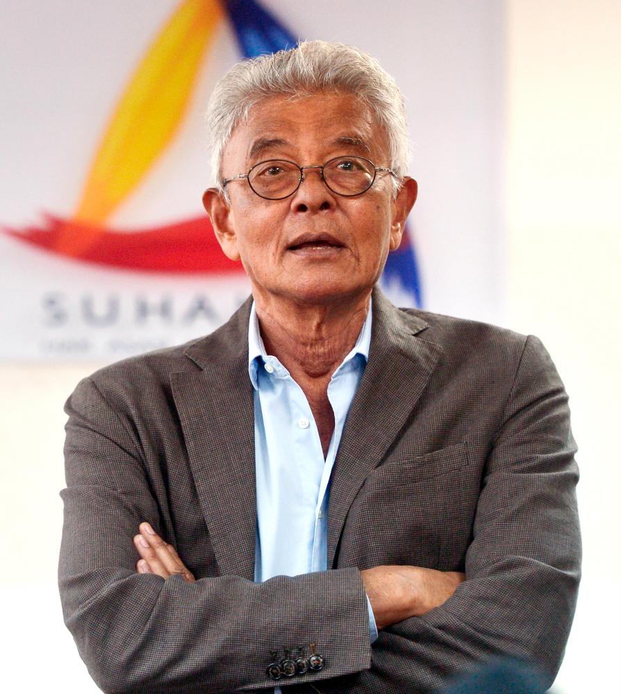 Suhakam chairman Tan Sri Razali Ismail. — Sunpix by Amirul Syafiq Mohd Din