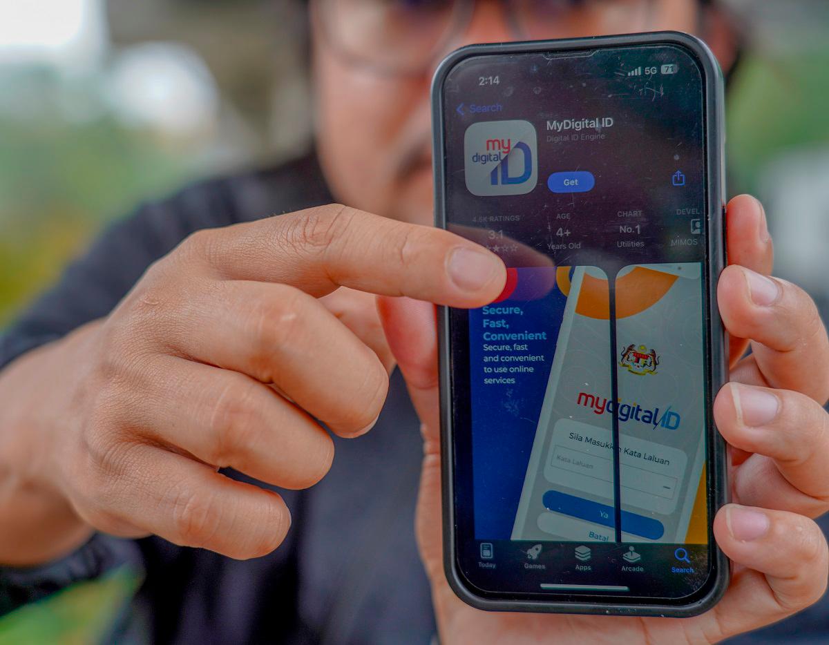 Siraj called for a ‘layered age assurance by design’ model tied to the government’s MyDigital ID framework. – AMIRUL SYAFIQ/THESUN