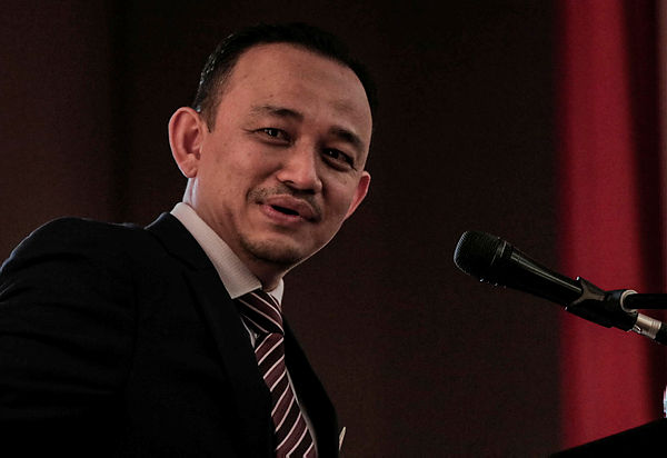 Maszlee to call press conference amid resignation rumours