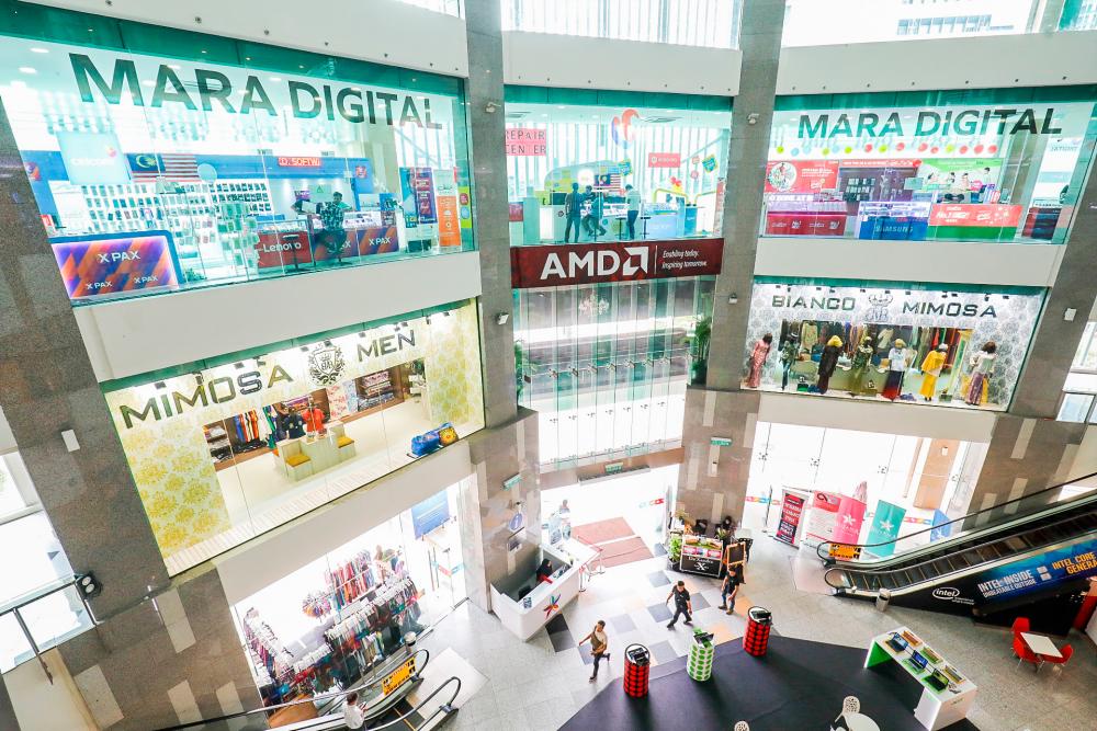 Kuala Lumpur, 4 October 2017, Mara Digital Mall, also known as “Low Yat 2”, was launched on Dec 8, 2015, following a much-publicised dispute at Low Yat Plaza. Shahrill Basri/theSun