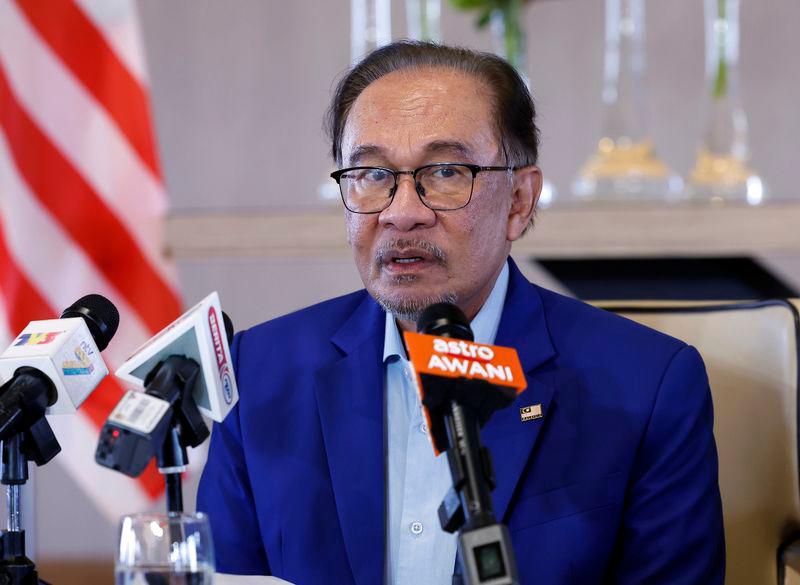 Perdana Menteri Datuk Seri Anwar Ibrahim - fotoBERNAMA