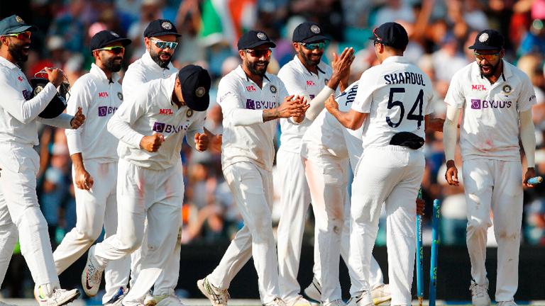 India players celebrate after winning the Test match during the fourth Test against England at The Oval. – REUTERSPIX